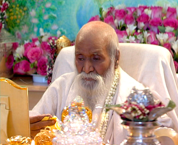 His Holiness Maharishi Mahesh Yogi, November 11, 2007